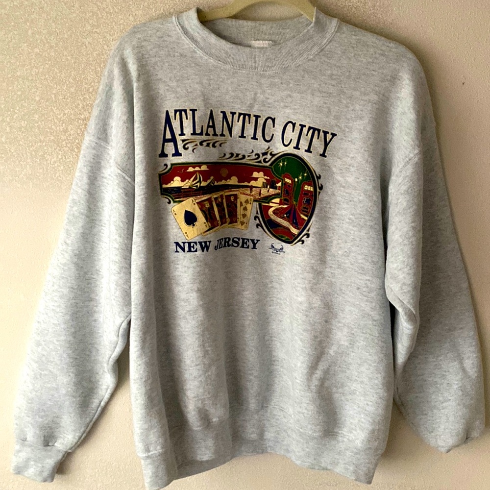 Vintage grey sweater | Color: Light grey | XL